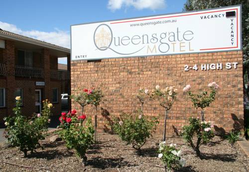 Queensgate Motel