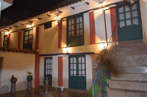 Casa Solariega Hostal B&B