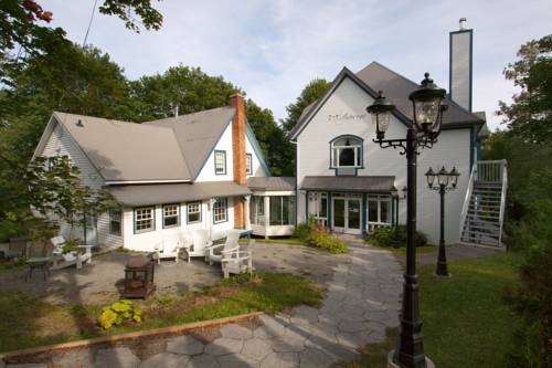 Auberge Sous les Arbres