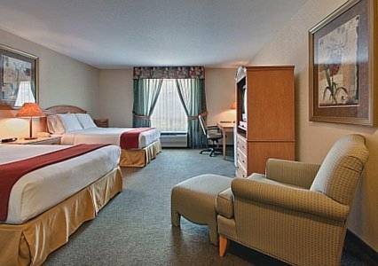 Comfort Inn & Suites Salmon Arm