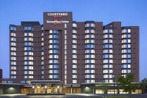 Courtyard by Marriott Toronto Northeast/Markham