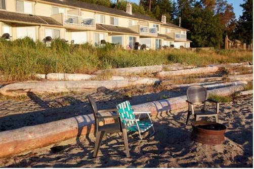 Madrona Beach Resort