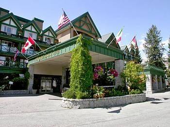 Pinnacle Hotel Whistler