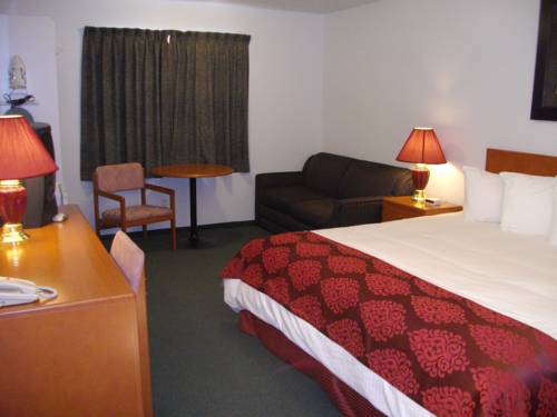 Premier Inn & Suites Lethbridge