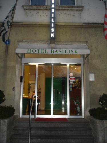 Hotel Basilisk