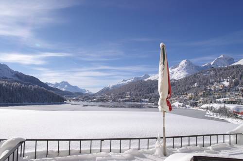 Hotel Waldhaus am See