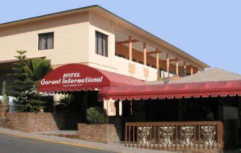 Hotel Garant & Suites