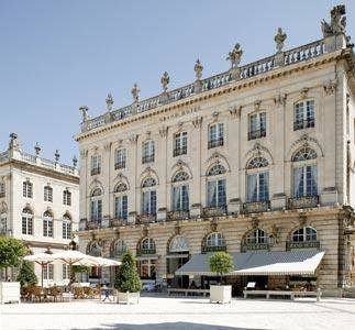 Grand Hotel De La Reine