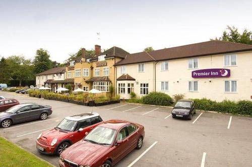 Premier Inn Bagshot