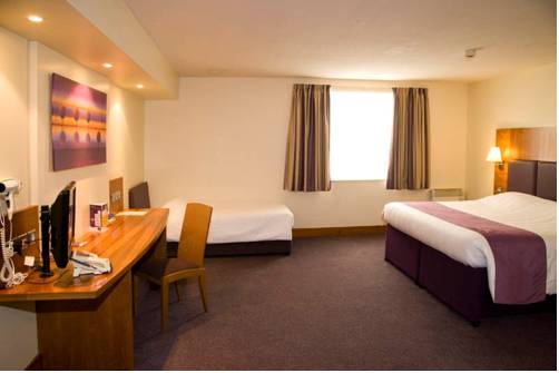 Premier Inn Fleet