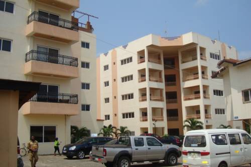 Holi Flats Executive Airport ApartHotel