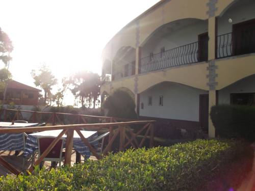 Golden Beach Hotel