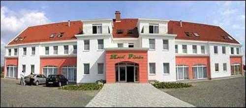 Platan Hotel