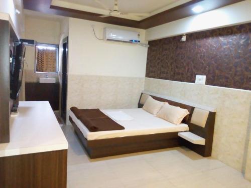 Hotel Gokul