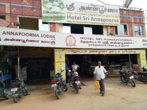 Hotel Sri Annapoorna