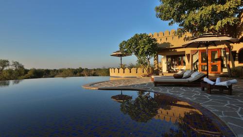 Mihir Garh Palace