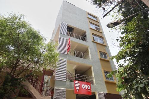 OYO Rooms Indiranagar 80Ft Road Colombia Asia