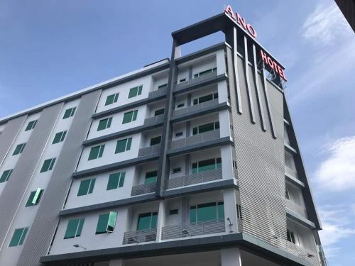 Ano Hotel