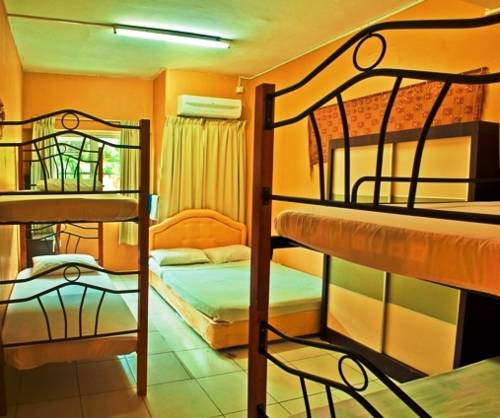 Sea View Sandakan Budget & Backpackers Hotel