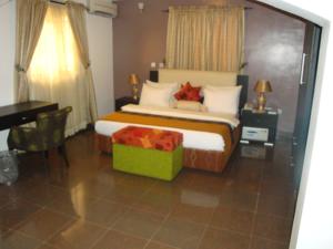 Suru Express Hotel GRA Hotels  Ikeja