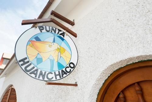 Punta Huanchaco Hostel