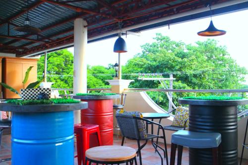 The Stopover Hostel - Mactan