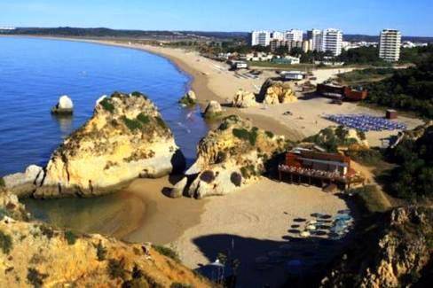 Luna Alvor Bay