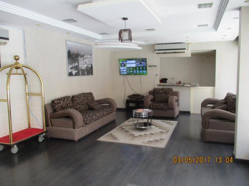 Al Rayan Furnished Units