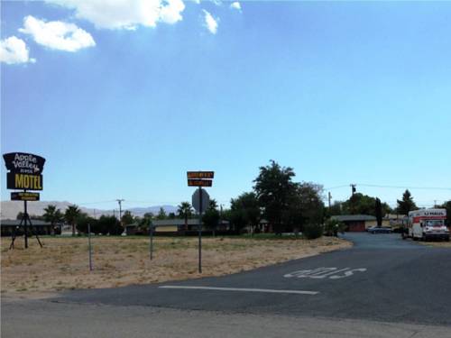 Apple Valley Motel