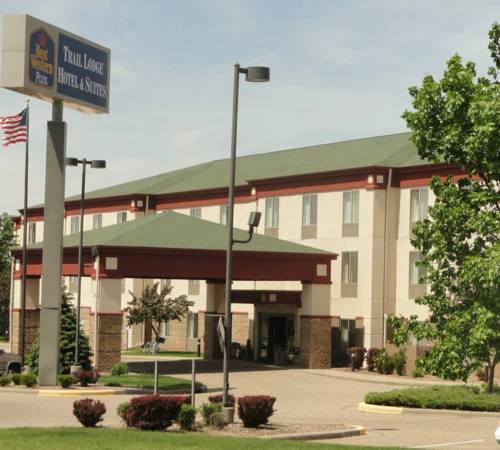 Best Western Plus Trail Lodge Hotel & Suites