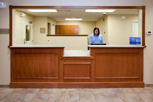 Candlewood Suites Minot