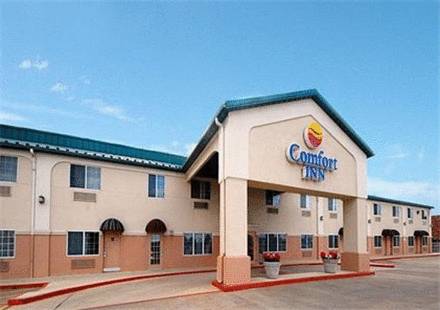 Rodeway Inn & Suites Airport