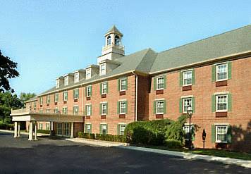 Courtyard Tinton Falls Eatontown