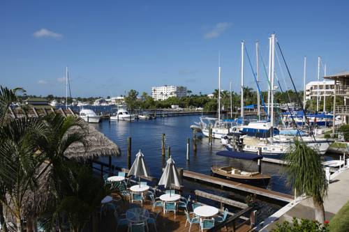 Cove Inn on Naples Bay