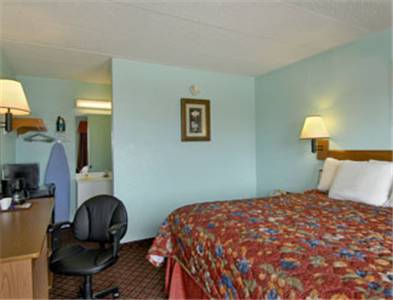 Days Inn & Suites Springfield on Interstate 44