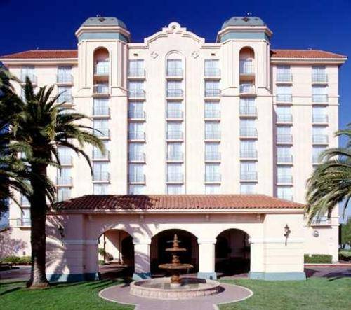 Embassy Suites San Francisco Airport - Waterfront