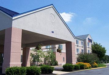 Fairfield Inn & Suites Lancaster