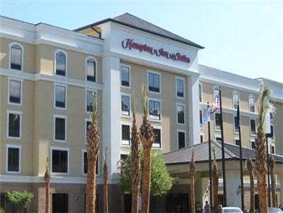 Hampton Inn & Suites North Charleston-University Boulevard