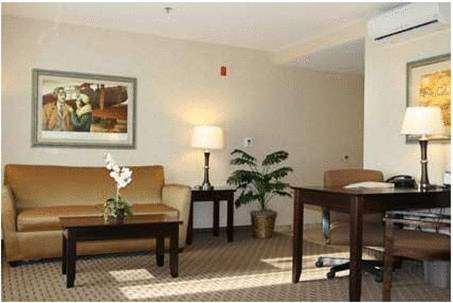 Hampton Inn & Suites Oakland Airport-Alameda