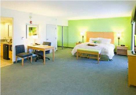 Hampton Inn & Suites Sarasota / Bradenton - Airport