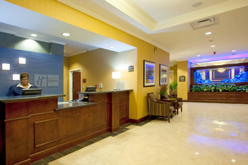 Holiday Inn Express Columbus at Northlake