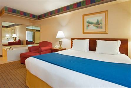 Holiday Inn Express Hotel & Suites Acme-Traverse City