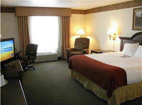 Holiday Inn Express Hotel & Suites Brookings