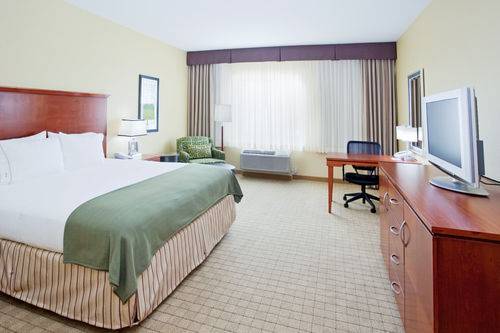 Holiday Inn Express Hotel & Suites Denver Airport