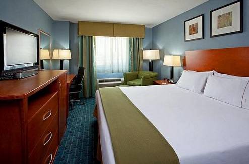 Holiday Inn Express LaGuardia Airport