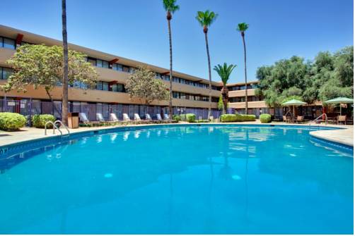 Holiday Inn Hotel & Suites Tucson Airport-North