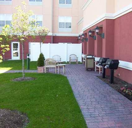 Homewood Suites by Hilton Indianapolis Airport / Plainfield