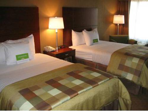 La Quinta Inn Cleveland Airport West