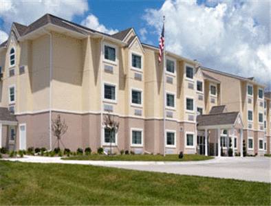 Microtel Inn & Suites by Wyndham Bluffs