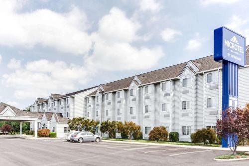 Microtel Inn & Suites by Wyndham Christiansburg/Blacksburg